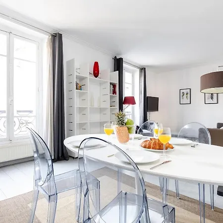 Appartamento Central Paris - Eiffel Tower View Apartment - 30 Nuits Min